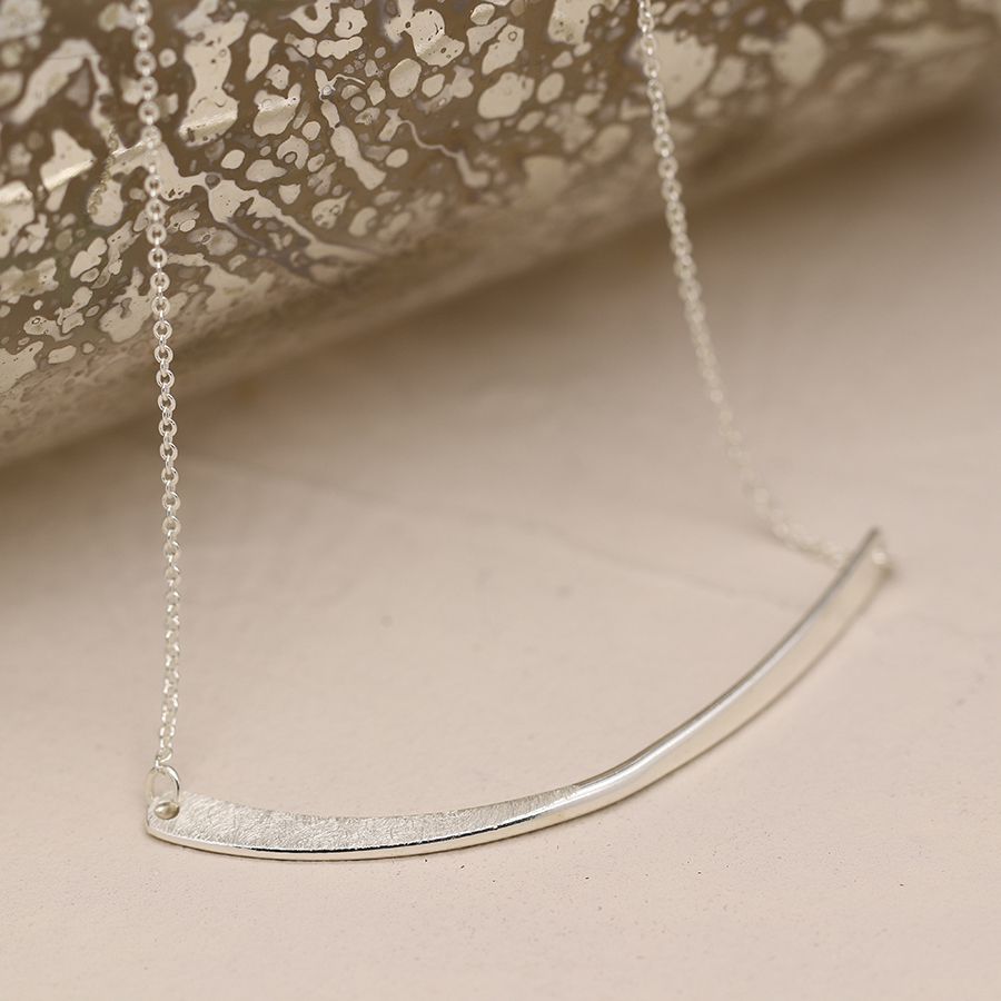 Silver plated necklace with a swoop pendant