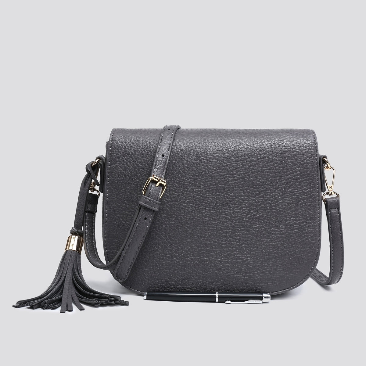 Plain saddle bag