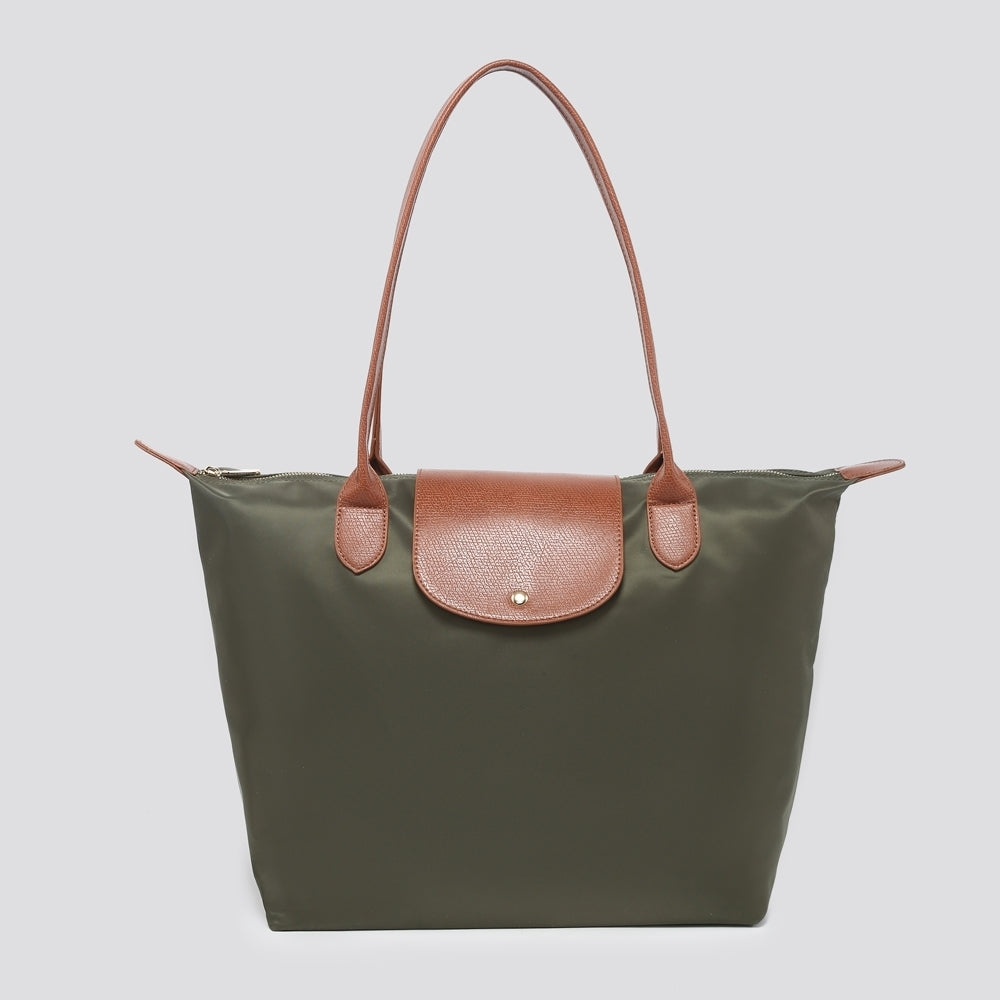 Light tote bag