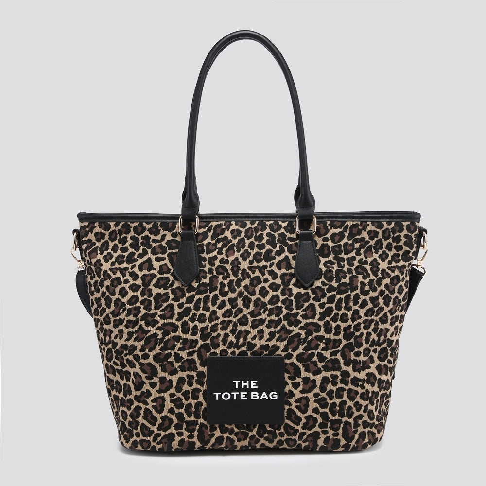 Leopard print tote bag