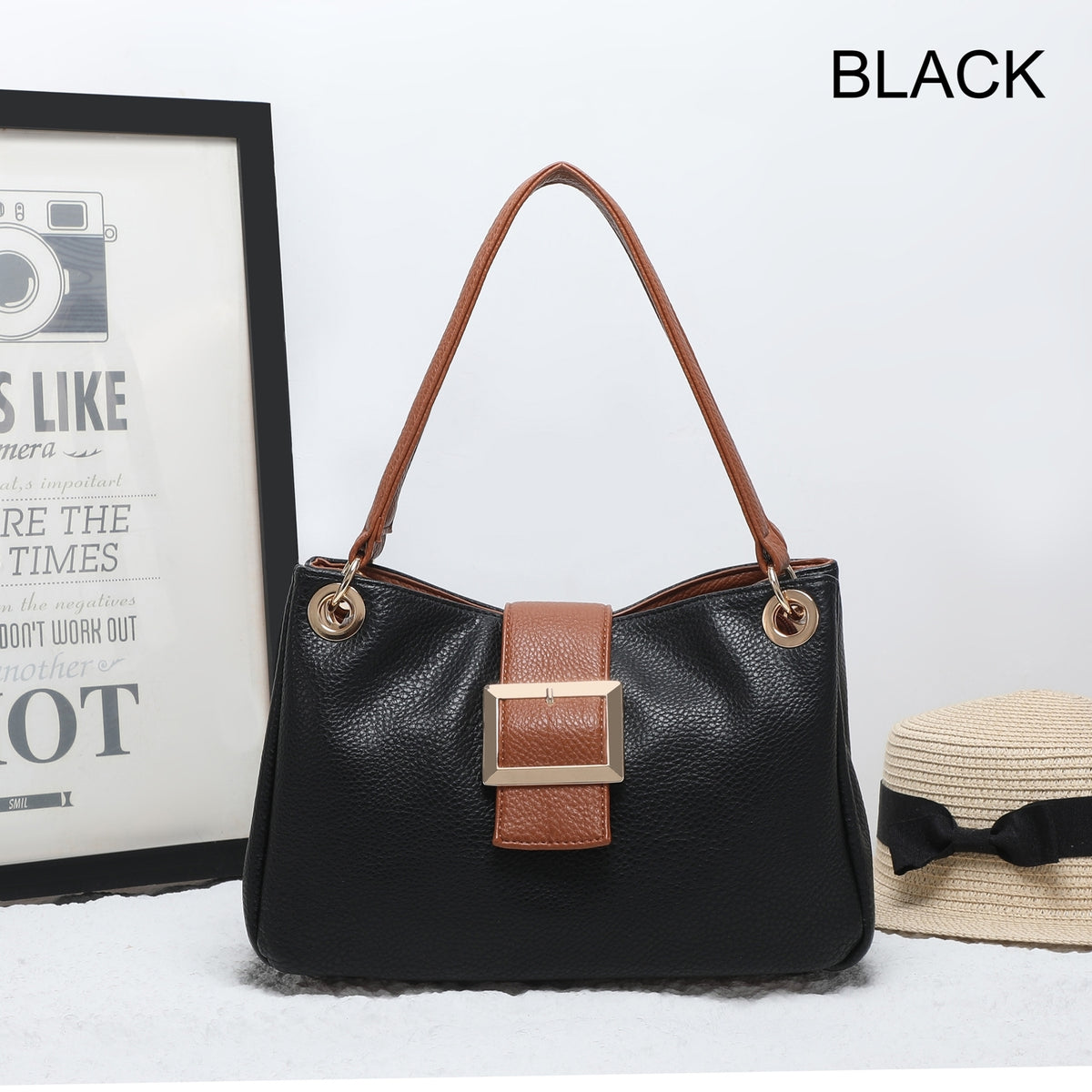 Handbag with tan detail
