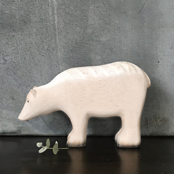 Large wood polar bear