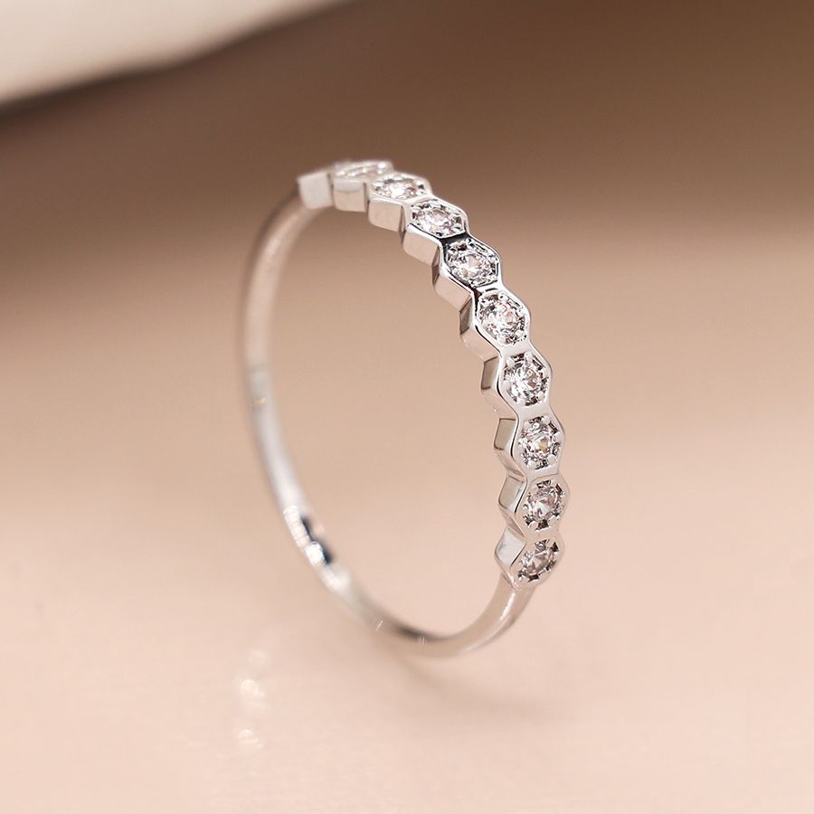 White gold hexagon crystal ring S/M