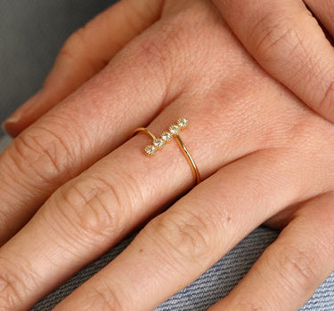 Gold plated crystal column ring Sm/Med