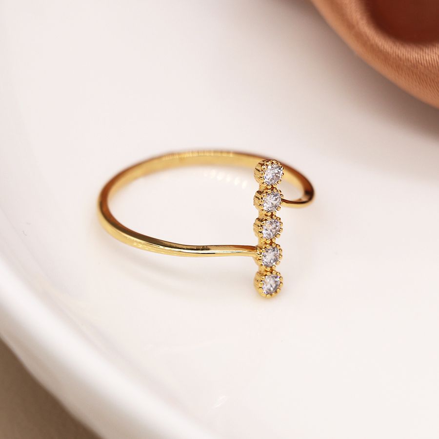 Gold plated crystal column ring Sm/Med