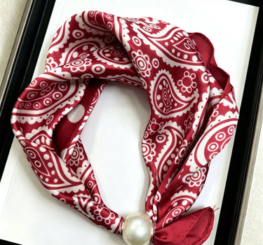 Satin scarf with magnetic pearl clasp