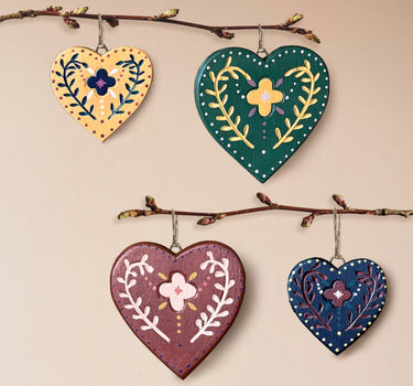Folk art hanging heart-Green