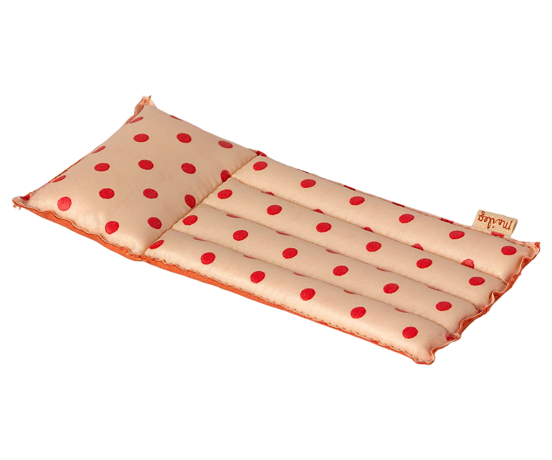 Air mattress, Mouse - Red dot