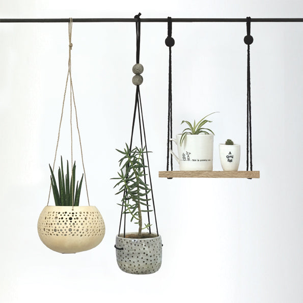 Sml hanging wood shelf