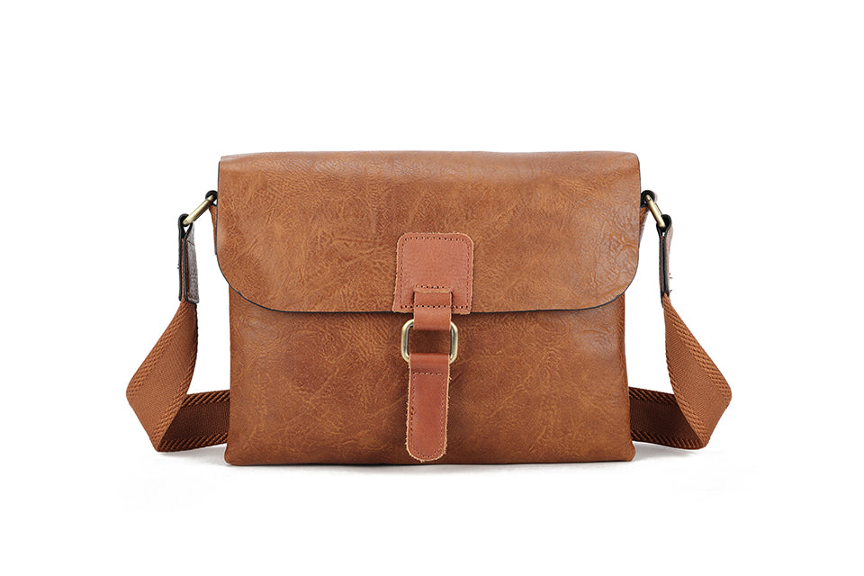 Bag with tan detail