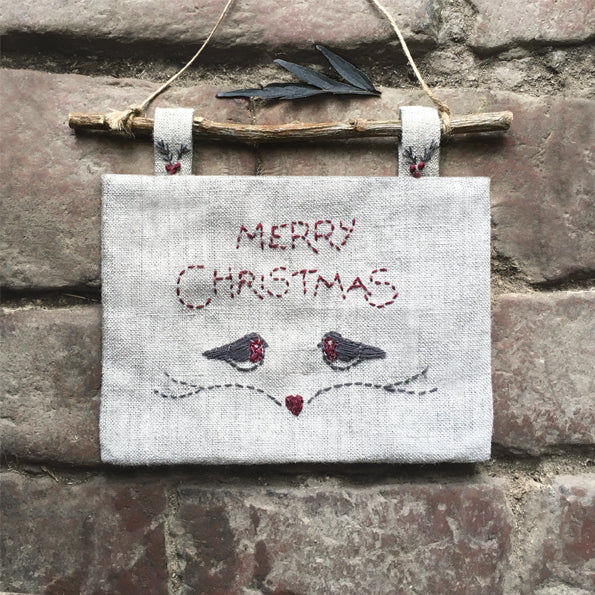 Xmas embroidered pic-Robins