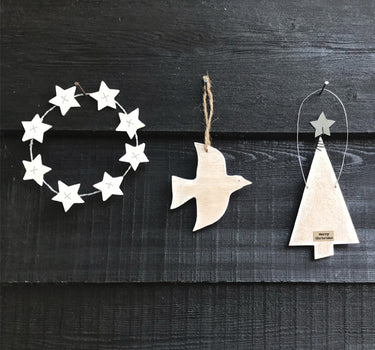 White wooden star wreath-Small