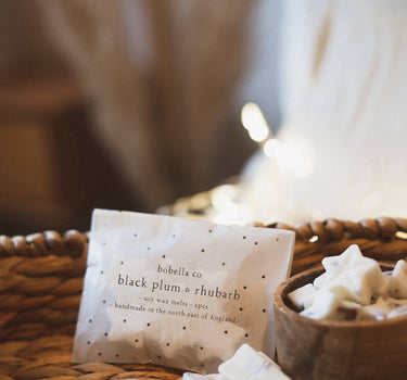 Black Plum & Rhubarb Soy Wax Melts