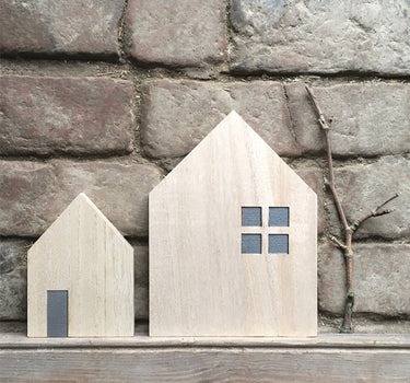 Wood town house-Large natural