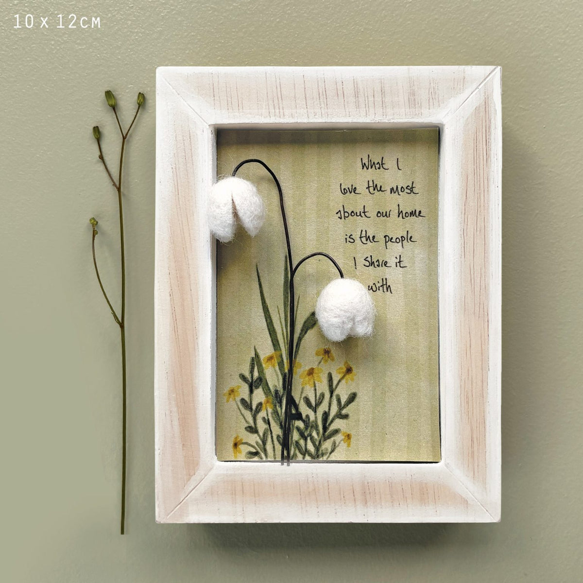 Box frame-Felt flowers/What I love the most