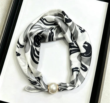 Satin scarf with magnetic pearl clasp