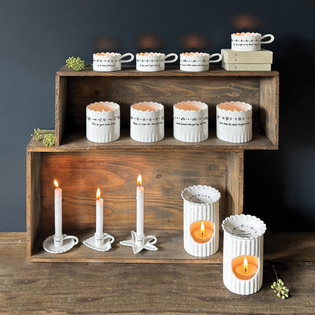 Scallop tea light holder-World a brighter place