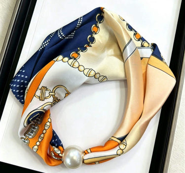 Satin scarf with magnetic pearl clasp