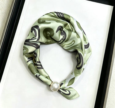 Satin scarf with magnetic pearl clasp