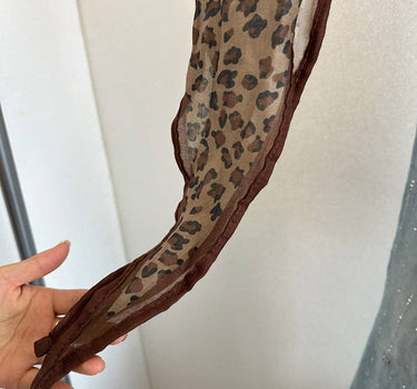 Scarvii - Retro Diamond-Shaped Scarf with Leopard Print