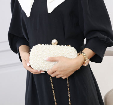 Pearl bag with chain
