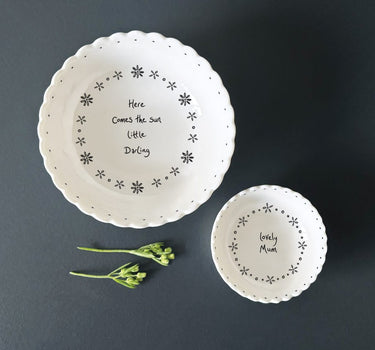 Sml scallop bowl-Lovely mum