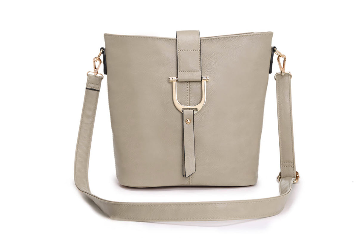 Medium cross body
