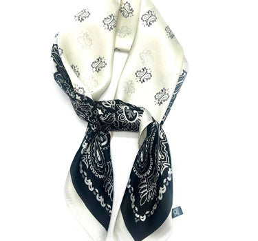 Scarf touch silk paisley pattern