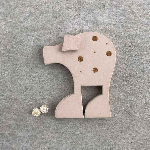 Wooden pig – Peggy