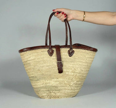 Chic Woven Straw Tote Bag with Leather Handles & Buckle