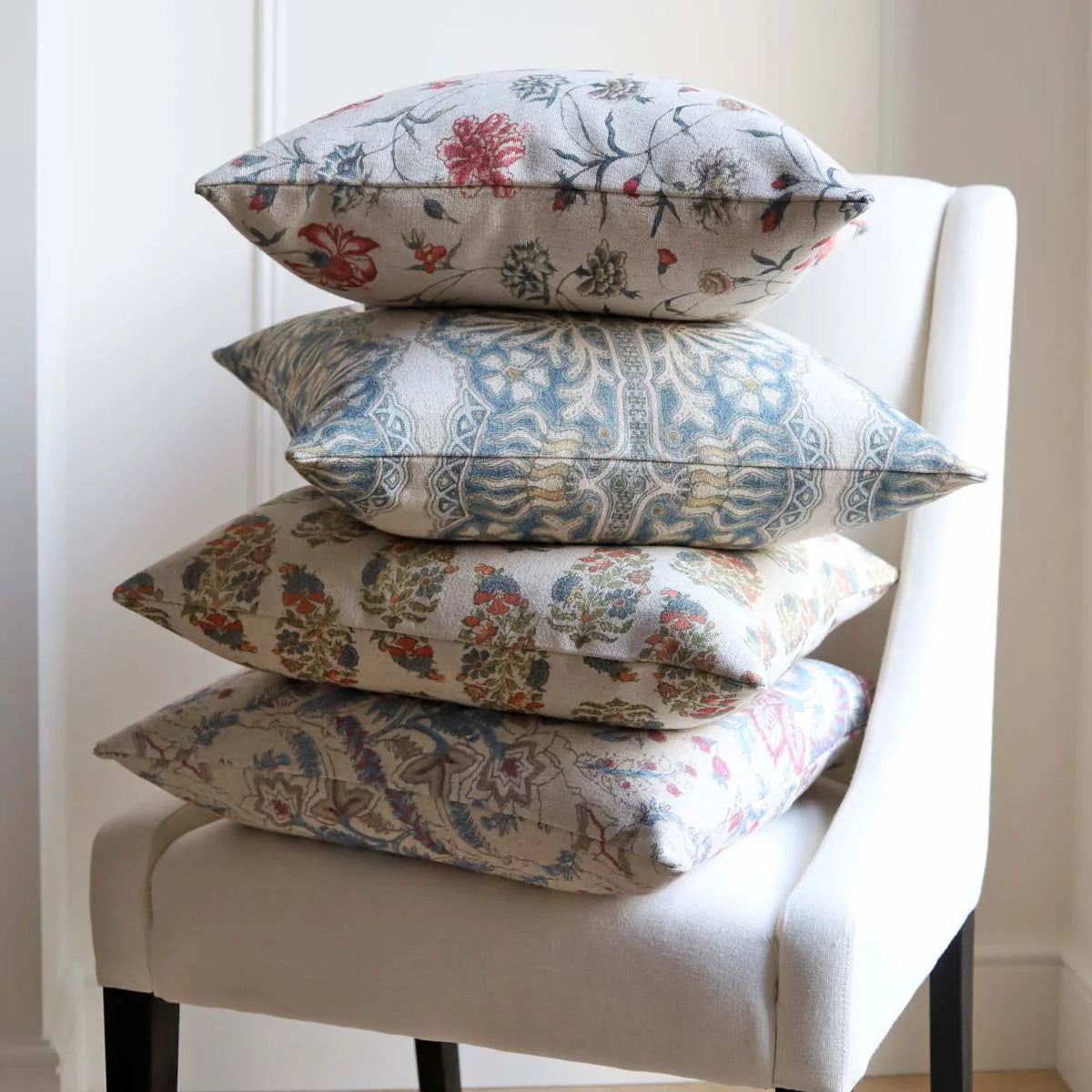 COSENZA cushion