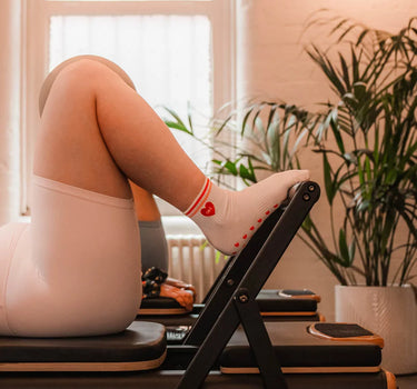 GRÁ Pilates & Yoga Sock
