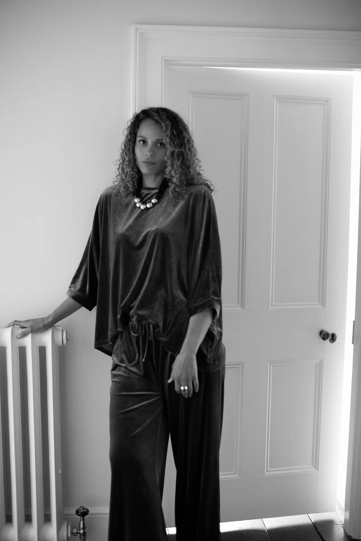 Erin Top | Velvet | Navy