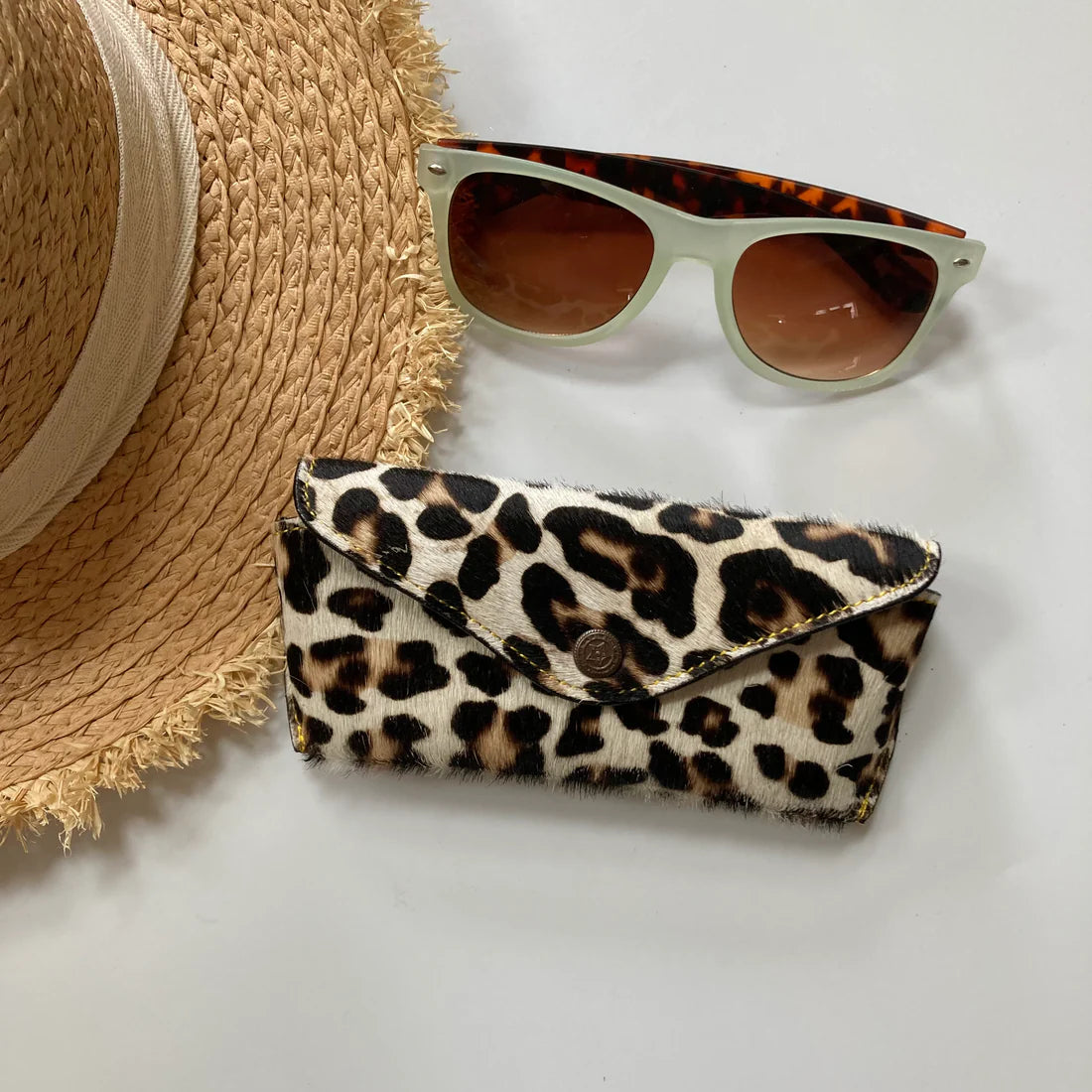 Glasses case leopard print