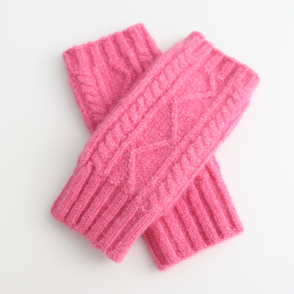 Cable Knit Handwarmers