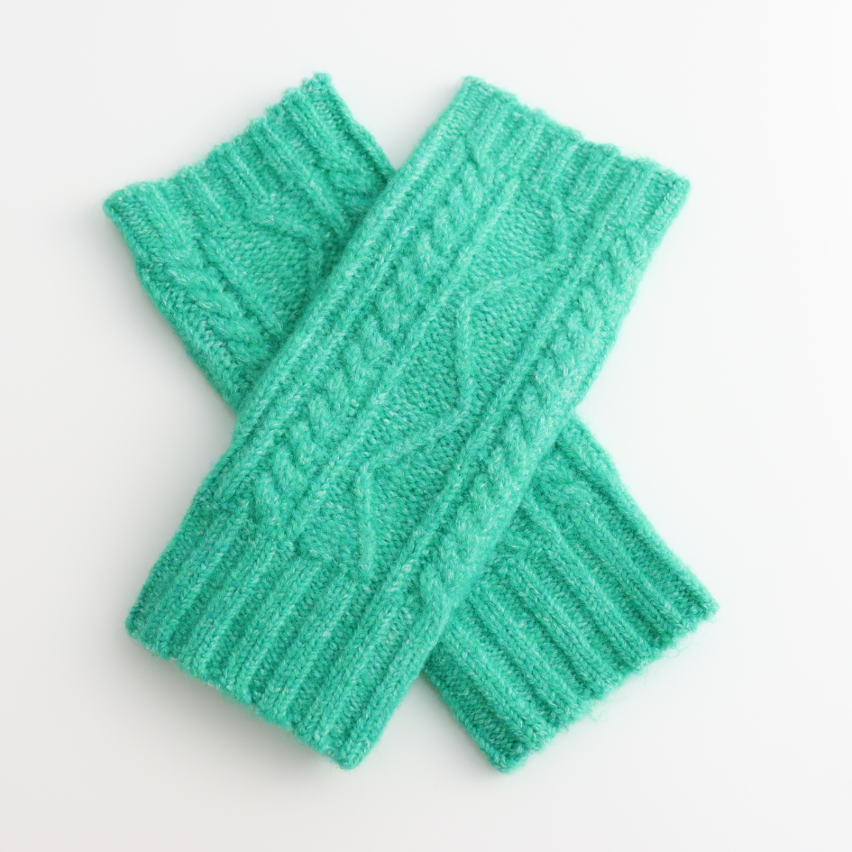 Cable Knit Handwarmers
