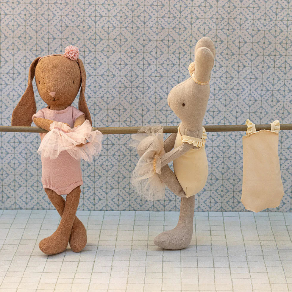 Rabbit, Size 1 - Classic - Ballet suit and skirt cream