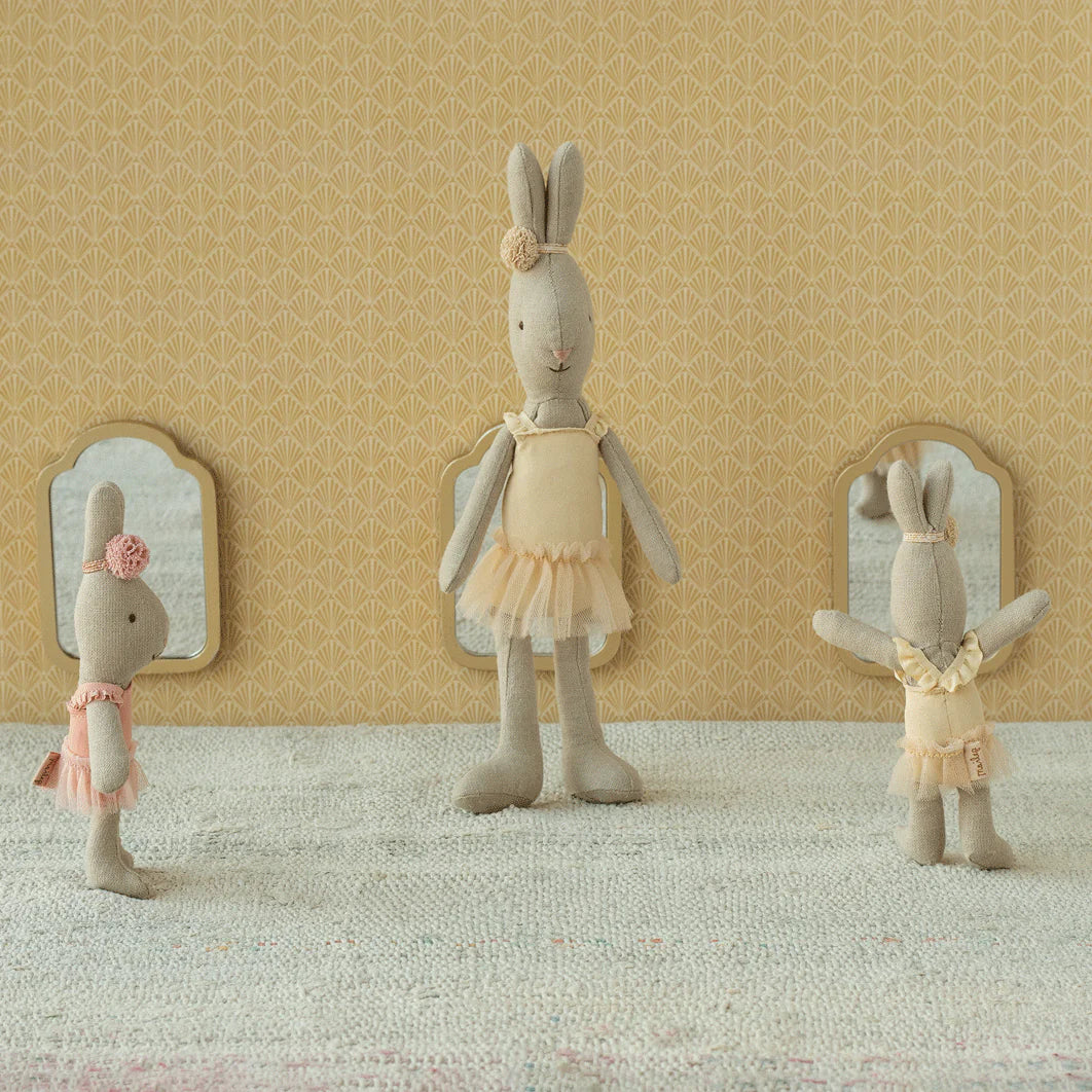 Rabbit, Size 1 - Classic - Ballet suit and skirt cream