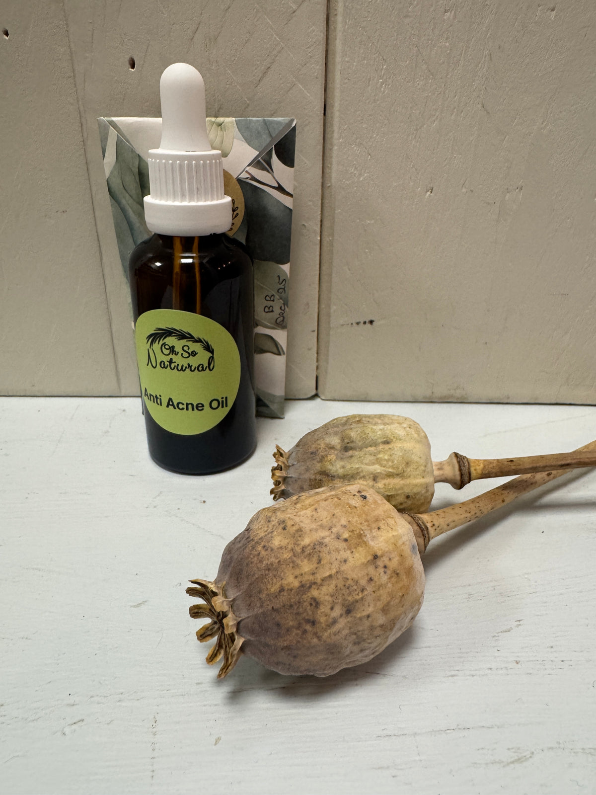 Anti acne oil