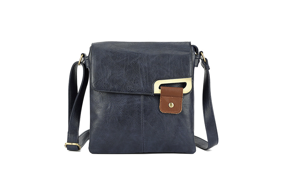 Cross body with tan detail