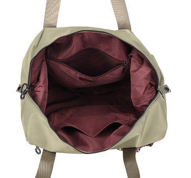 Zipped travel bag