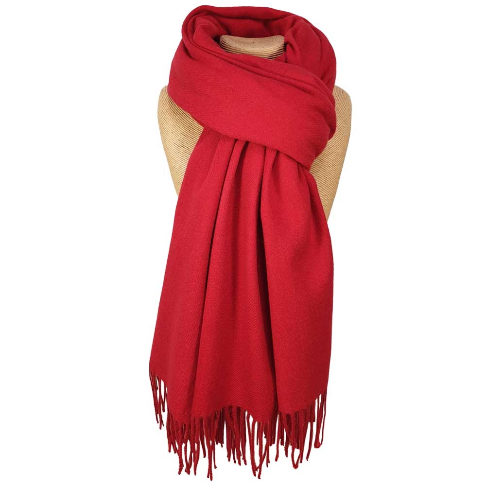 Cosy plain scarf