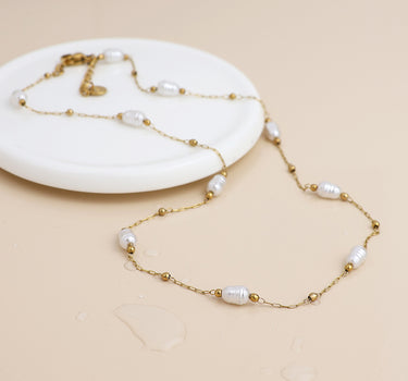 Waterproof gold plated station necklace with pearls