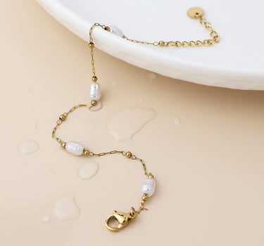 Waterproof gold plated station bracelet with pearls