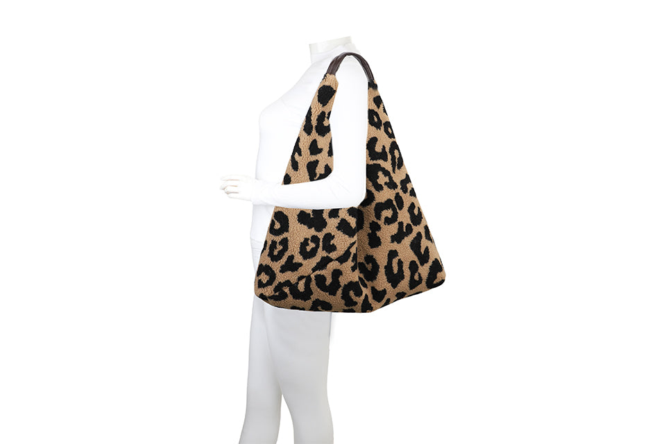 Shearling slouch bag