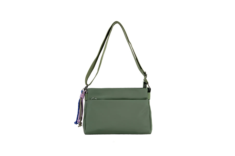 Cross body with zip detail