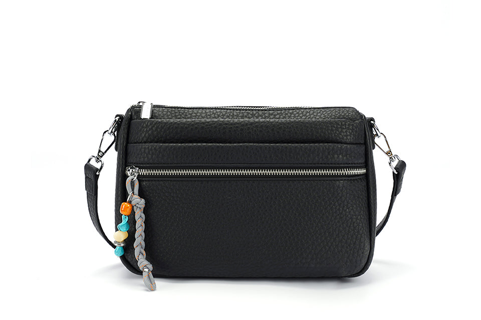 Crossbody with multi pocket