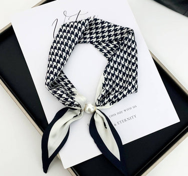 Long Scarf Pearl Magnetic Clasp