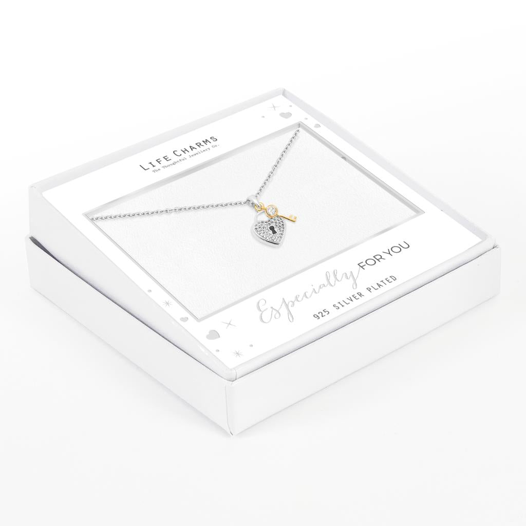 EFY Heart &amp; key necklace