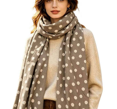 Polka-dot viscose scarf with fine fringes